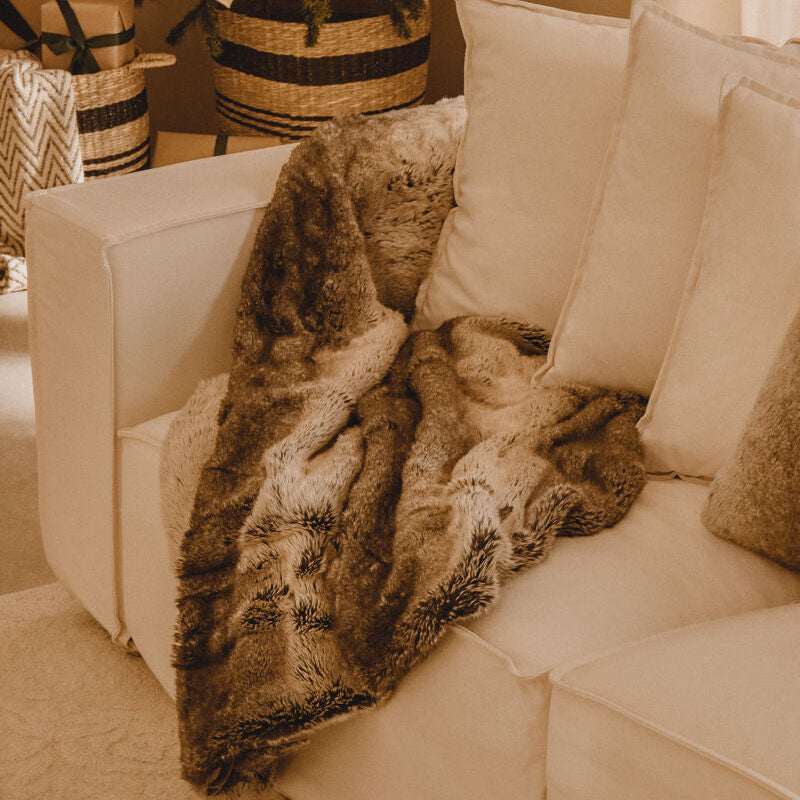 Orsina Luxurious Bosie Lamina Mocha Ombre Fur Throw