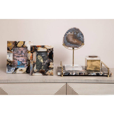Orsina Agate Tray featuring a beautiful design with decorative photo frames on a stylish surface