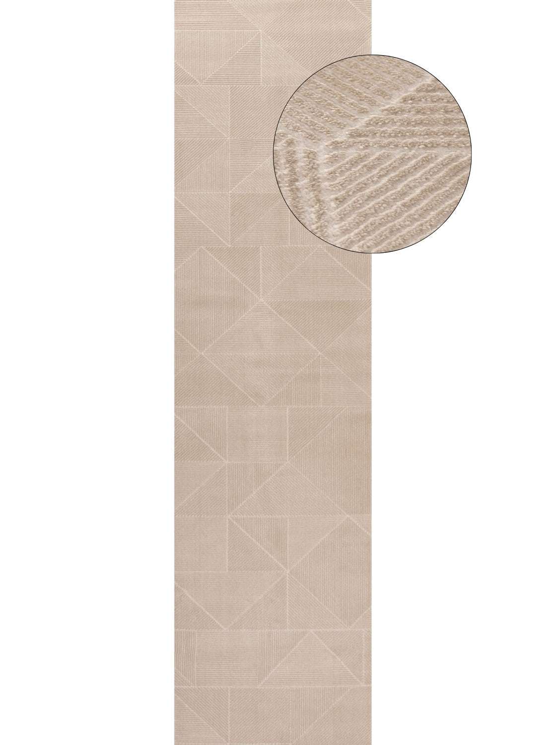 Beige Rug with geometric patterns, ideal for adding elegance to any space