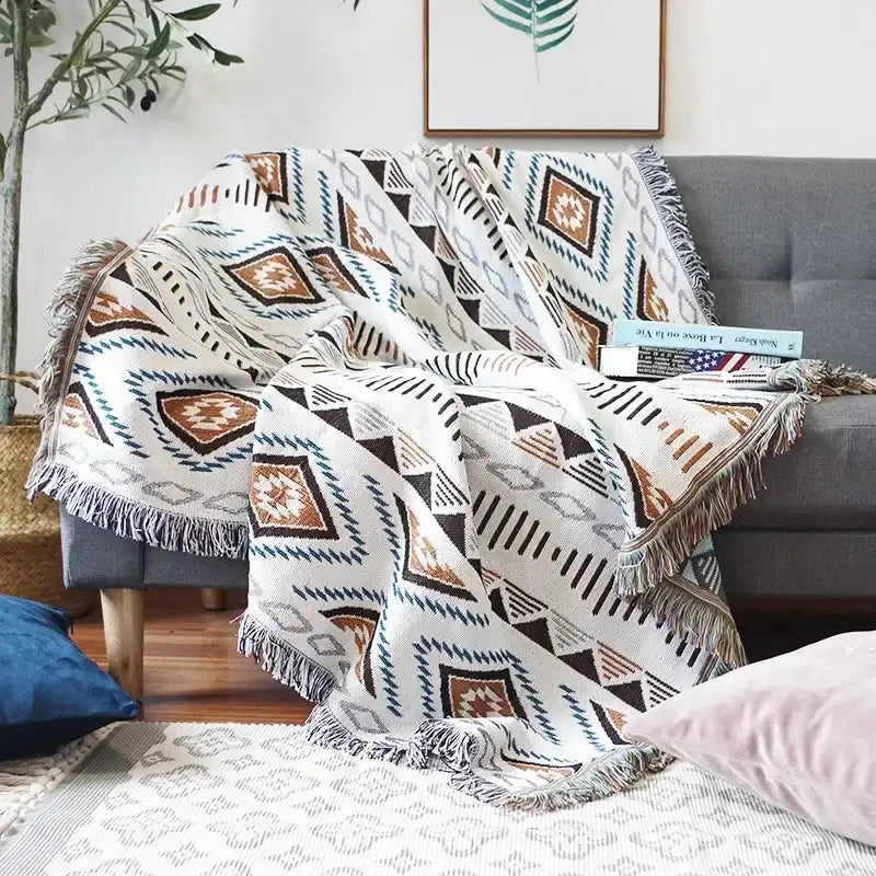 Nisu Home Geometric Pattern Throw Blanket with Fringe for Cozy Living Room Decor