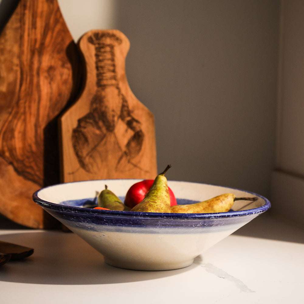 Selbrae House Ceramic Serving Bowl with Blue Rim, Perfect for Serving Fruits or Salads