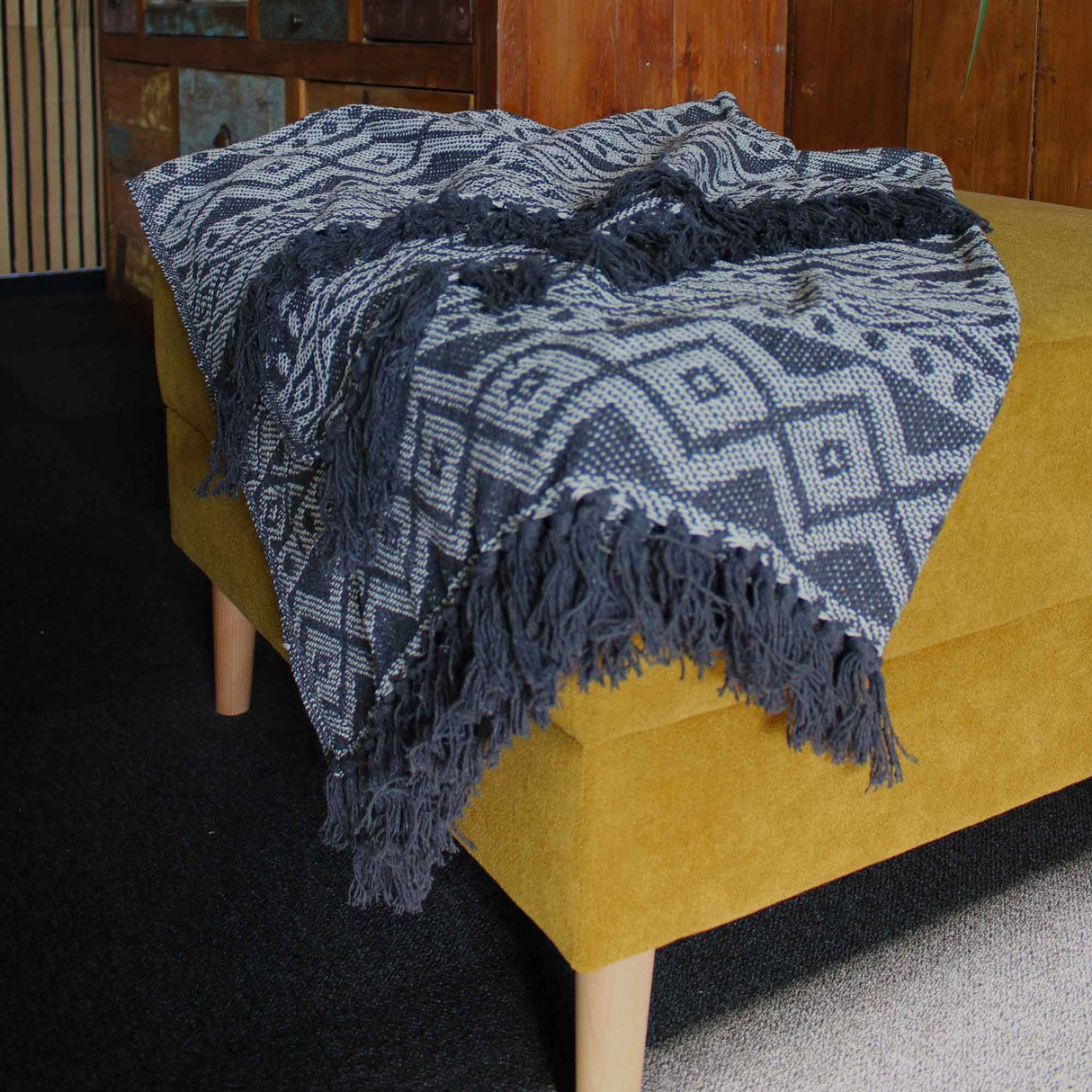 Boho Comfort Throws - 125x150cm - Grey Geometric AW-Dropship