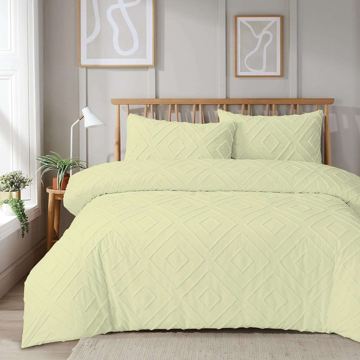OLIVIA ROCCO Duvet Cover Set in soft green with diamond pattern, perfect for a stylish bedroom