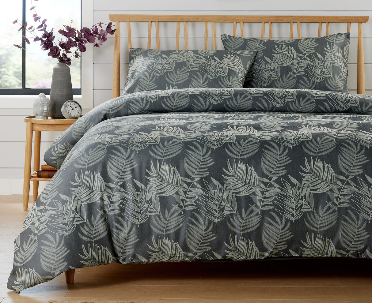 OLIVIA ROCCO Duvet Cover Sets with Grey Leaf Pattern, Ideal for Modern Bedroom Decor