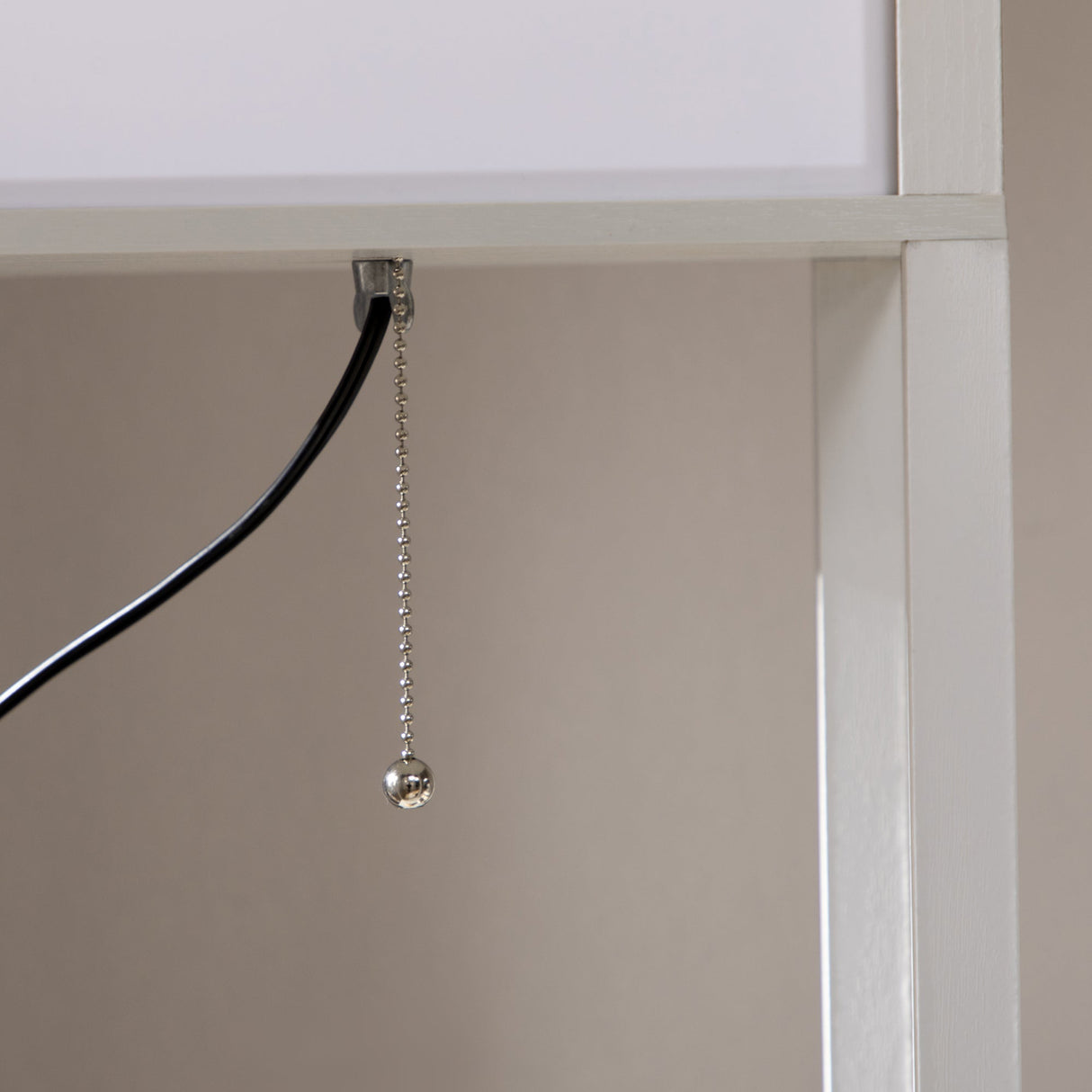 Close-up of a Floor Lamp featuring a pull chain switch and sleek design for modern interiors