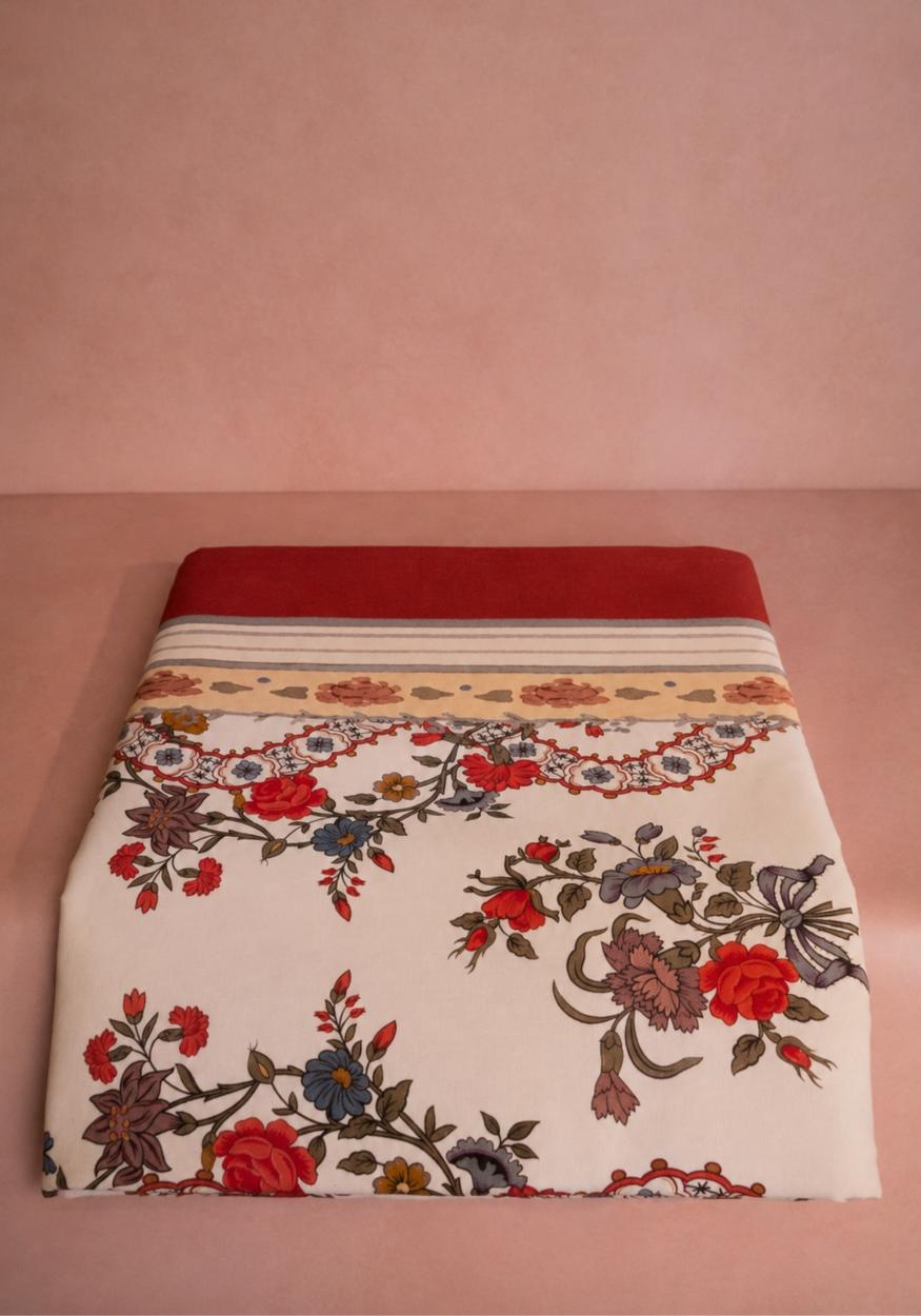 Casa by Josephine Jenno Floral Cotton Tablecloth with Vibrant Colours for Elegant Dining