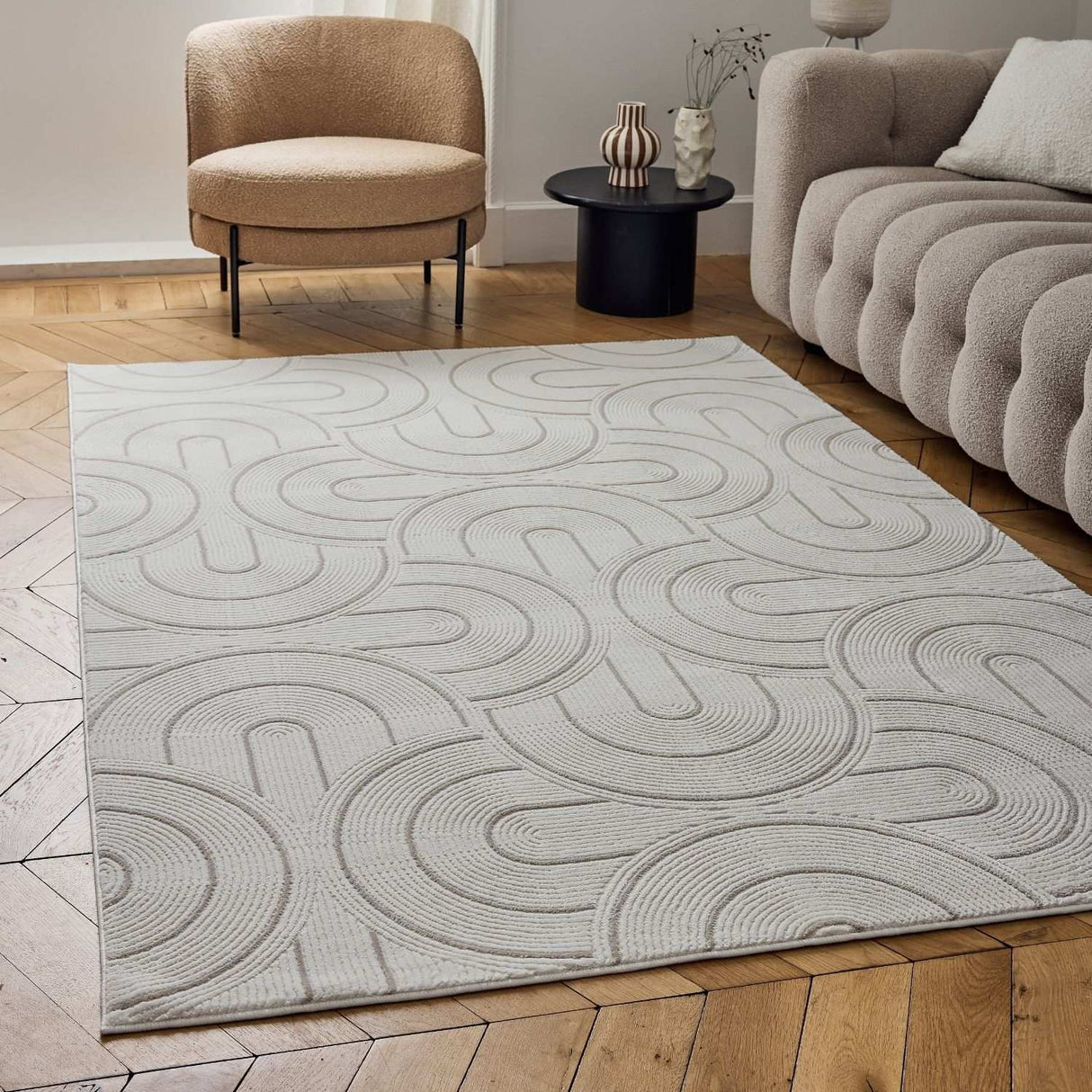 Beige Geometric Rug with Textured Curved Patterns for Modern Living Spaces