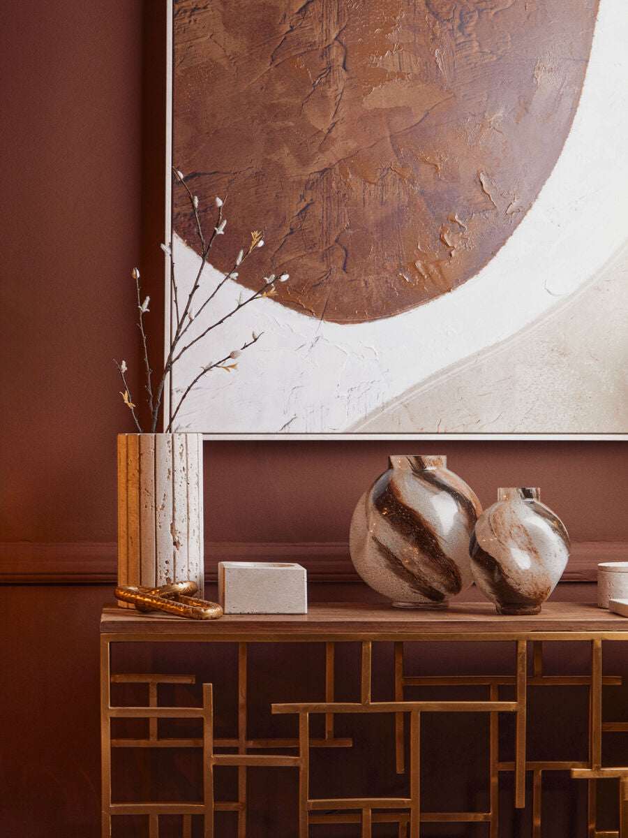Elegant Orsina Glass Vase with Unique Design, Perfect for Home Decor and Flower Arrangements