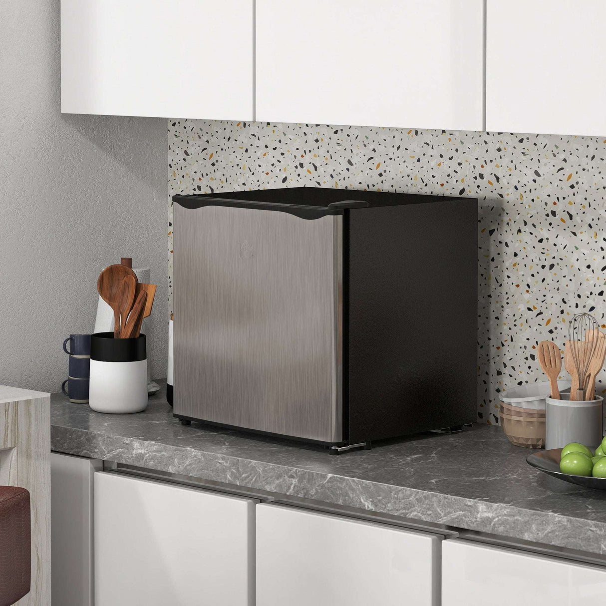 HOMCOM 35L Tabletop Freezer with Adjustable Temperature Wire Shelf Silver HOMCOM