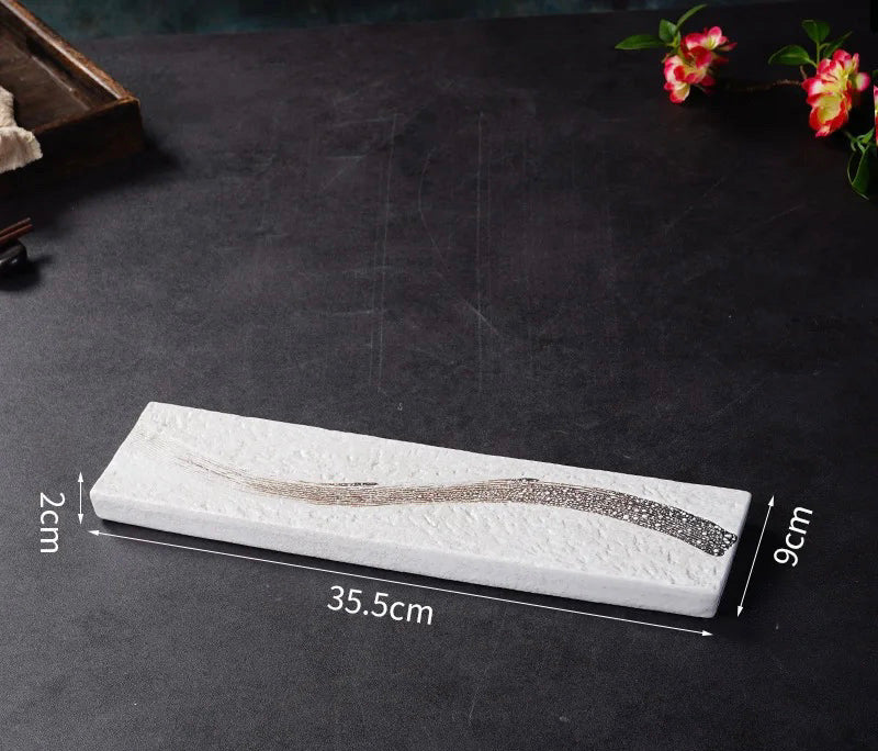 Elegant Nisu Home Ichi Dishes in White with Textured Design for Stylish Table Settings
