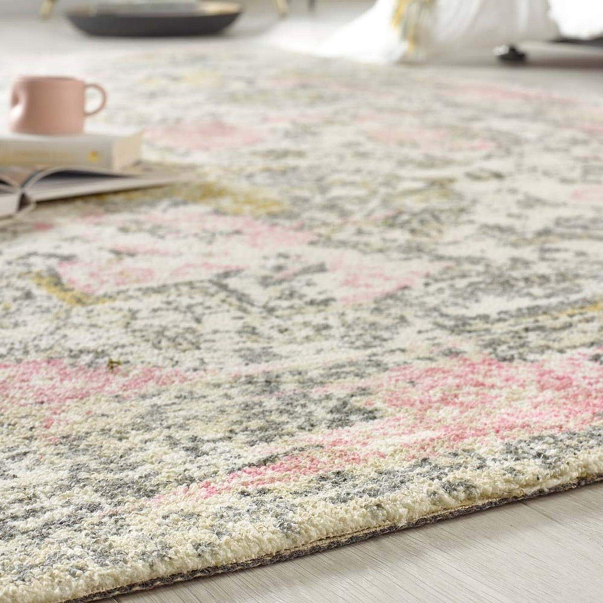 Soft Pink Rug with Abstract Design and Plush Texture for Stylish Home Decor