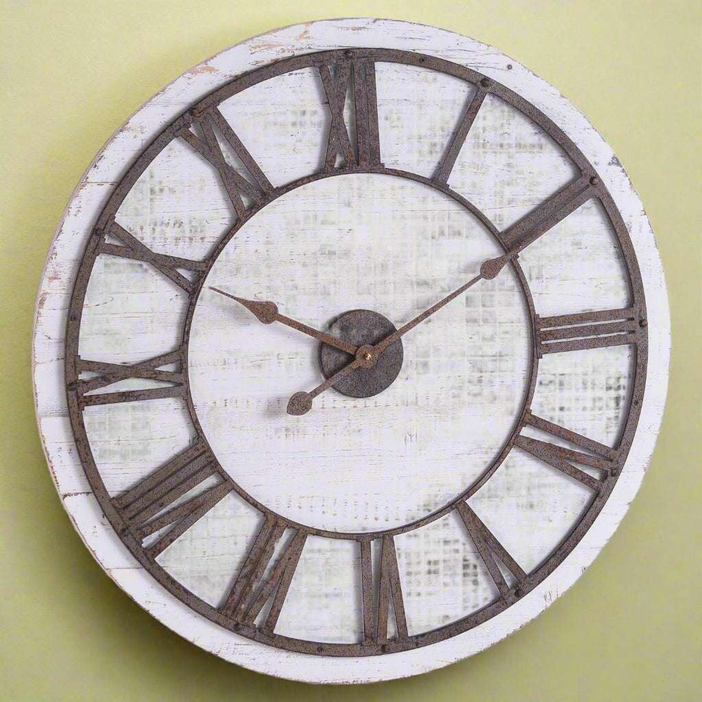 Rustic Wooden Clock With Aged Numerals And Hands ANTIQUE BRASS WOOD Shades 4 Seasons