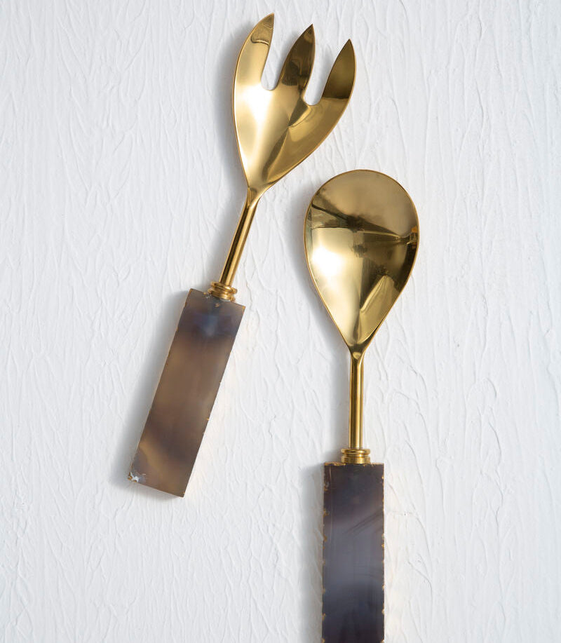Orsina Serving Set with Elegant Gold Utensils and Modern Handle Design