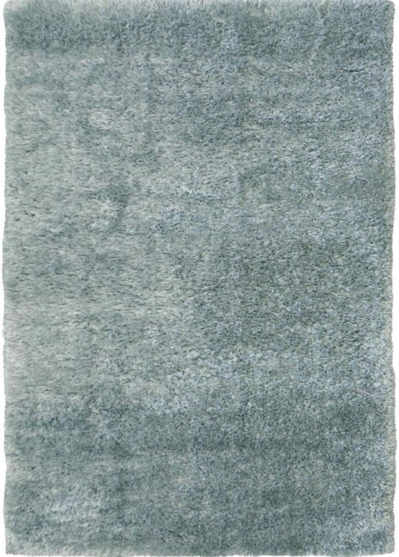 Soft Blue Shaggy Rug with a Plush Texture for Comfortable Home Decor