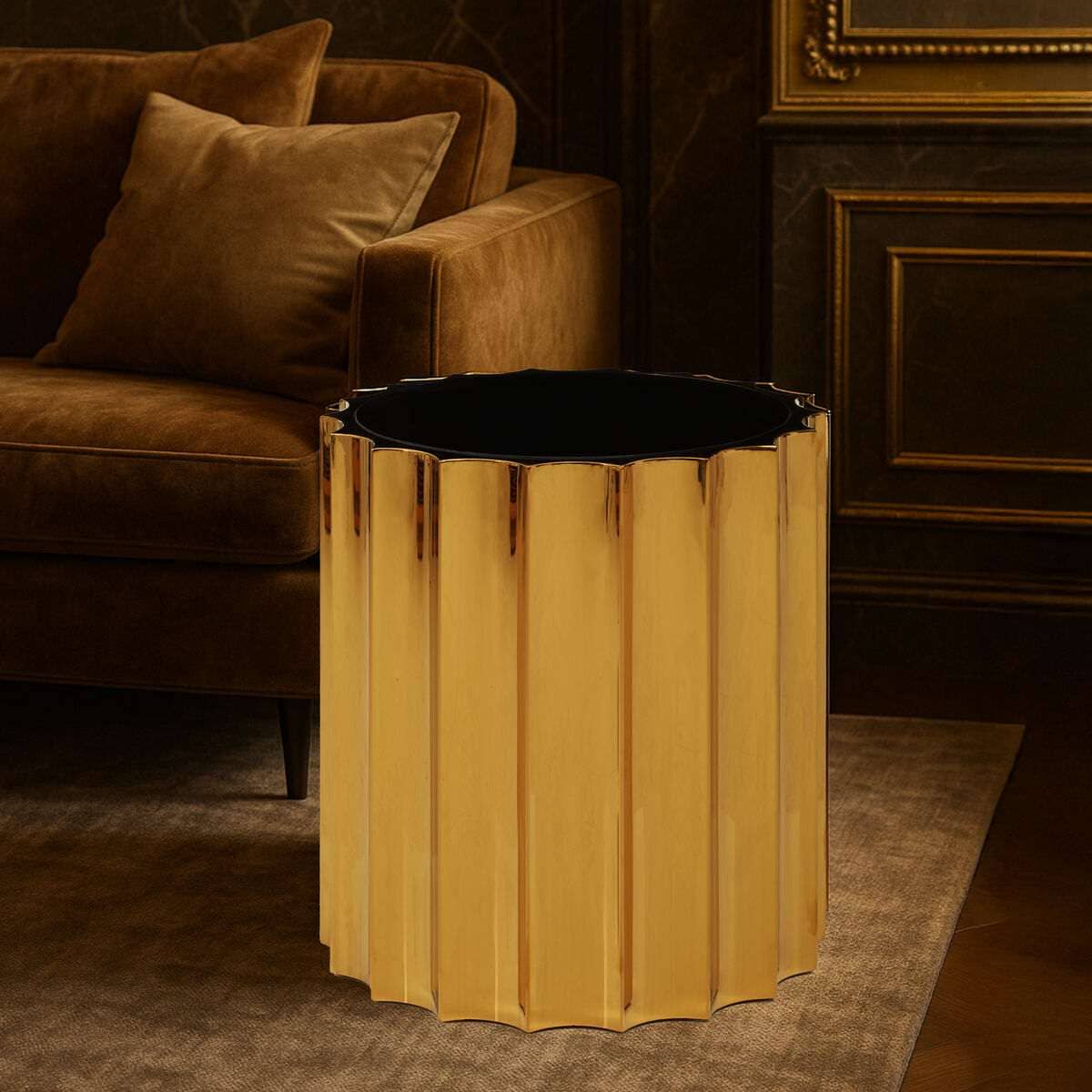 Alvaro Black And Titanium Round Side Table Orsina