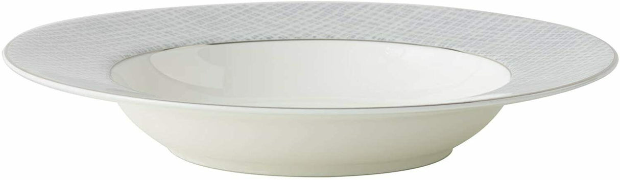 Elegant London Boutique Lifestyle soup bowl with a stylish textured rim, perfect for serving soups