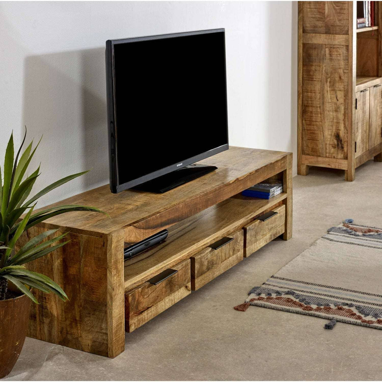 Merlin Mango Wooden Large TV Stand With 3 Drawers Verty Furniture