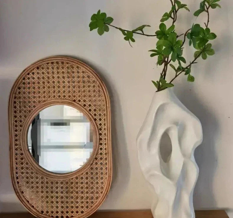 Nisu Home Modern White Vase with Abstract Shape and Decorative Green Plant