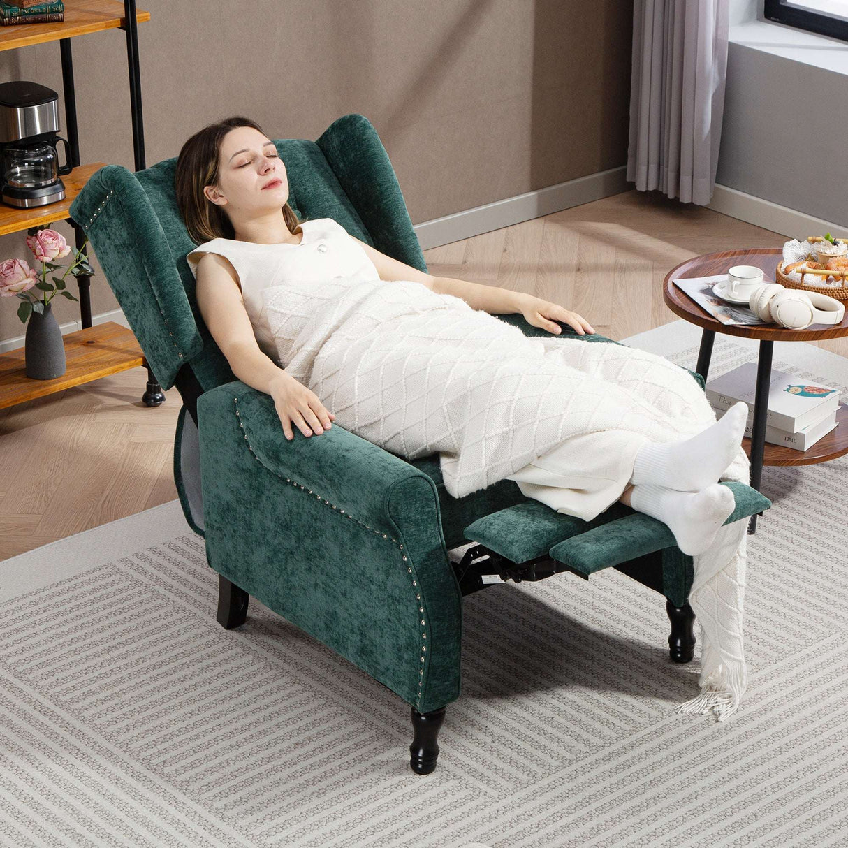 Wise Galleria Vintage Armchair with Reclining Feature and Plush Green Upholstery for Relaxation