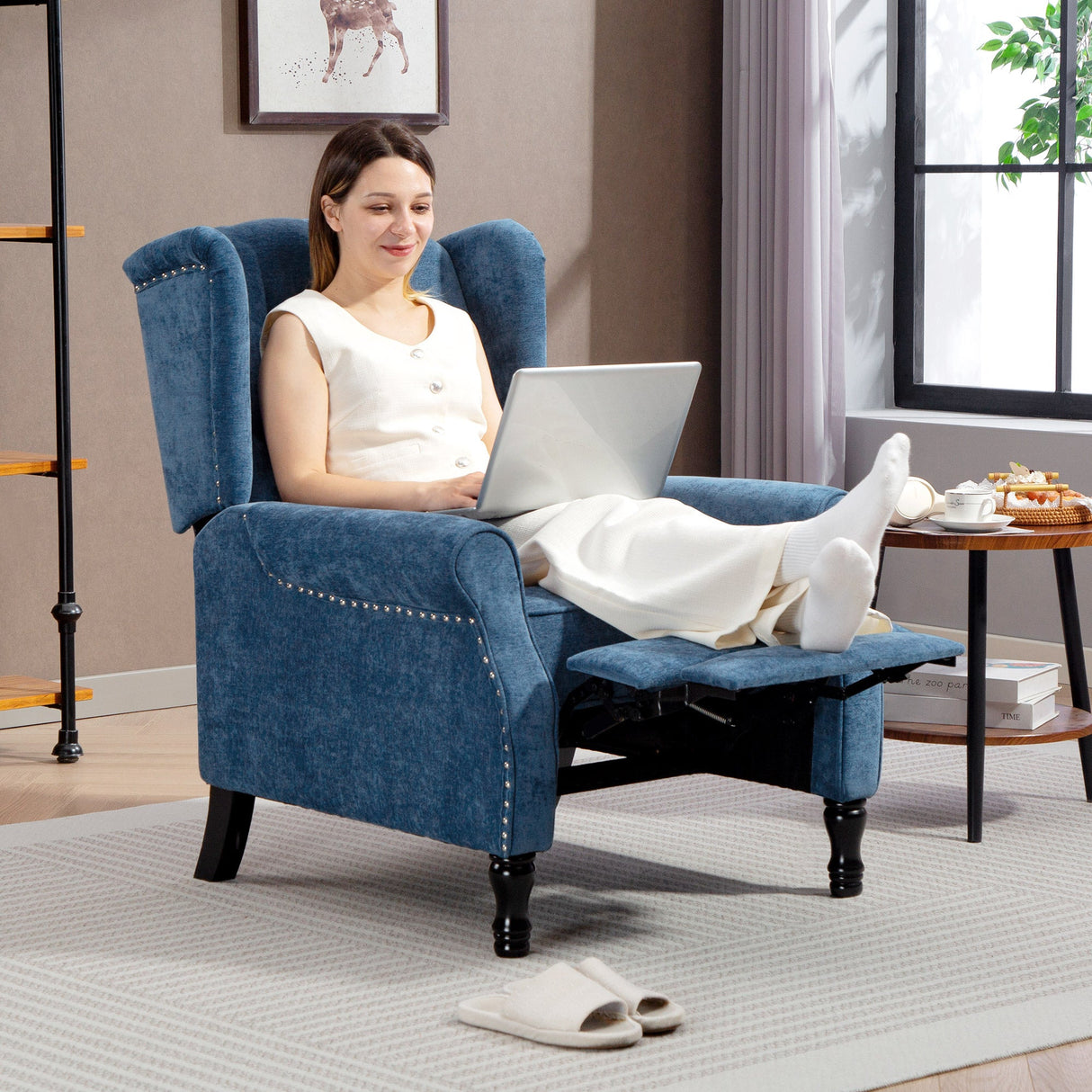 Comfortable vintage armchair from Wise Galleria with adjustable recline for relaxation and reading