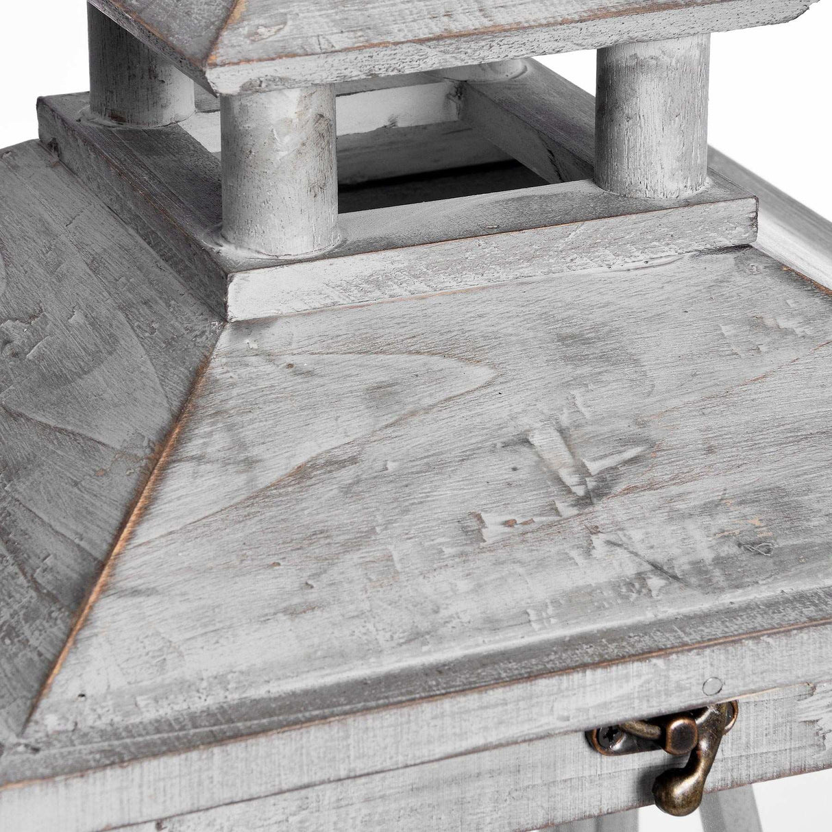 Set Of Three Wooden Lanterns With Traditional Cross Section Shades 4 Seasons