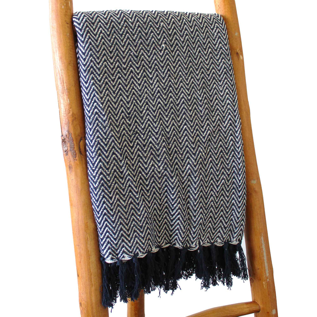 Boho Comfort Throws - 125x150cm - Navy Zigzag Shades 4 Seasons