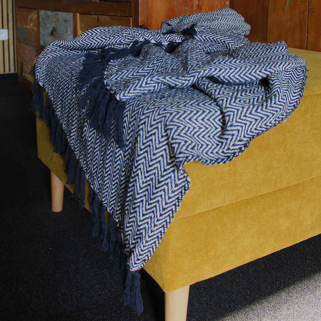 Boho Comfort Throws - 125x150cm - Navy Zigzag Shades 4 Seasons