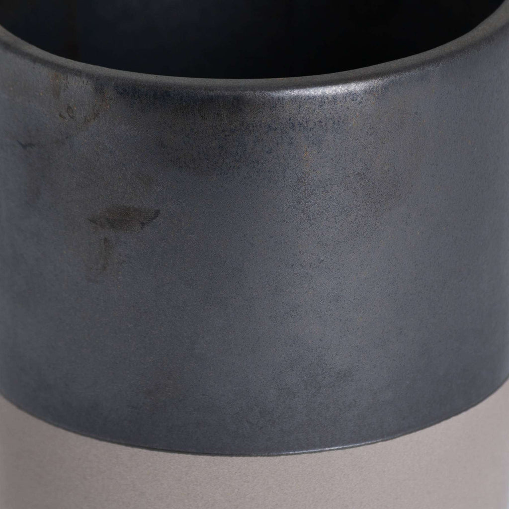 Metallic Grey Ceramic Planter Shades 4 Seasons