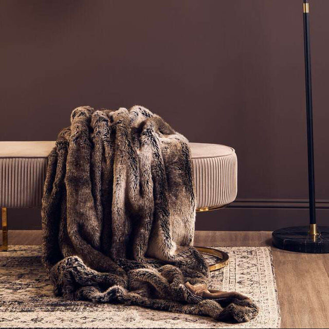 Orsina Luxurious Bosie Lamina Mocha Ombre Fur Throw