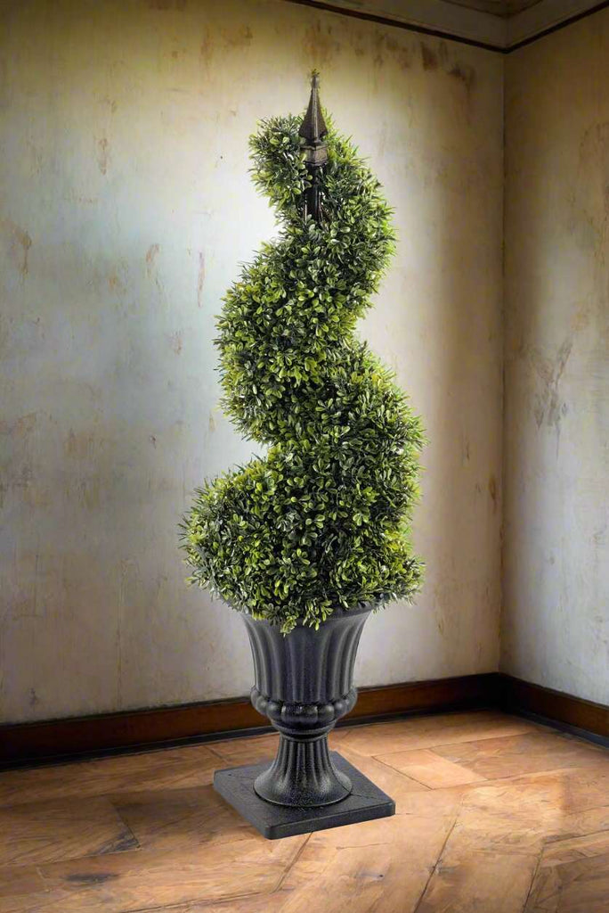 Boxwood Spiral Topiary with Pot 90cm Geko Products