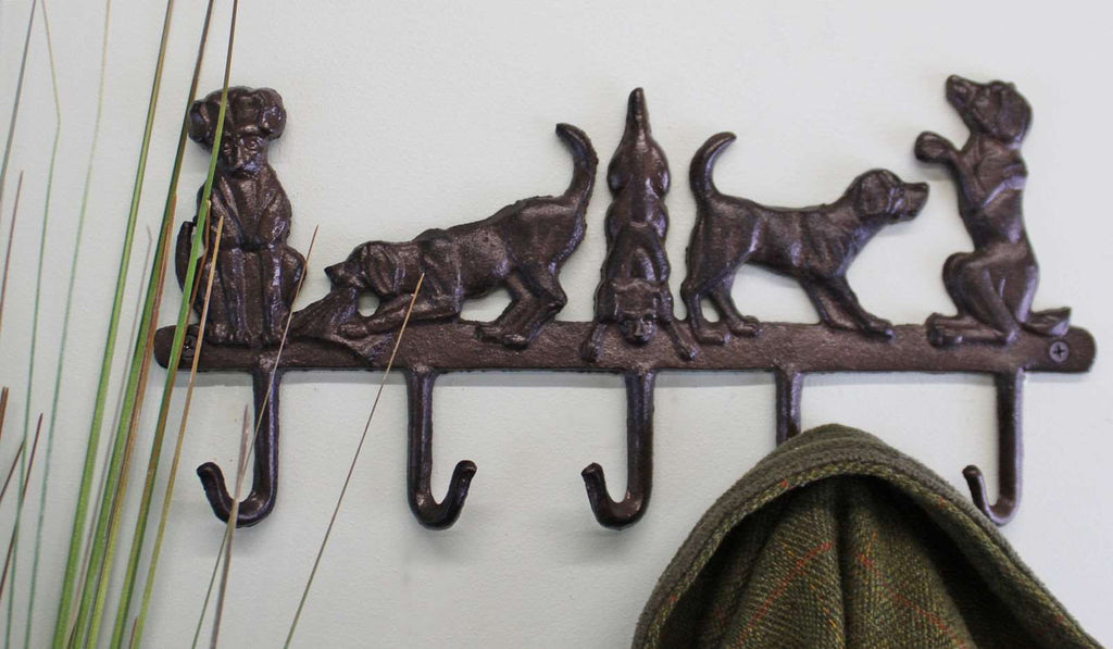 Rustic Cast Iron Wall Hooks, Playful Dog Design With 5 Hooks Geko Products