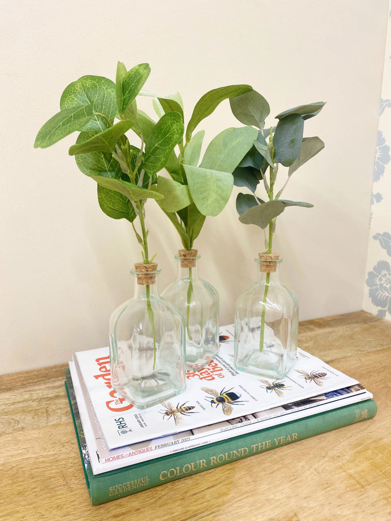 Set of Three Artificial Leaf In Vase Geko Products