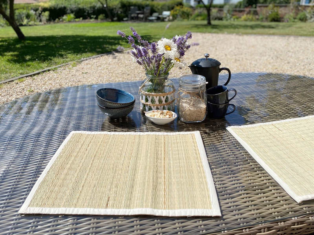 Set of Four Woven Grass Place Mats Geko Products