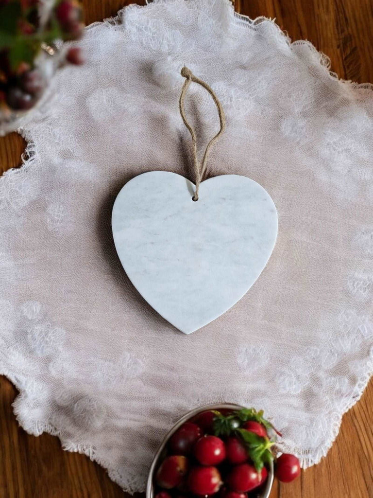 White Heart Chopping Board 24x26cm Geko Products