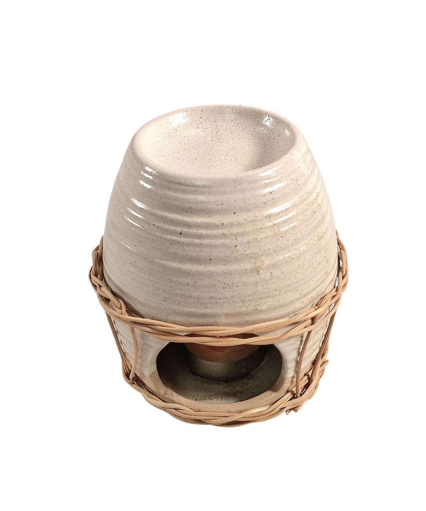 Ceramic Oil Burner With Rattan Design Geko Products