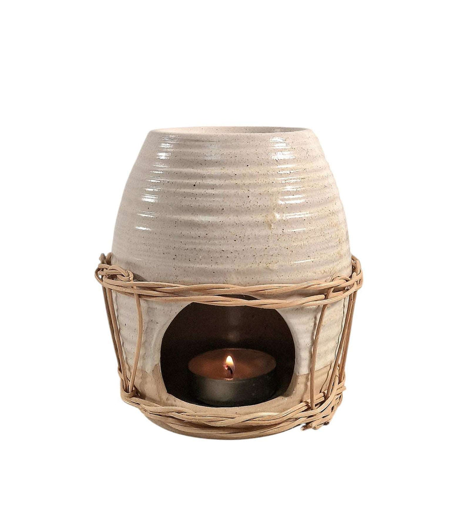 Ceramic Oil Burner With Rattan Design Geko Products