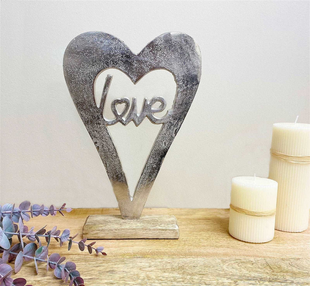 Metal Silver Heart Love On A Wooden Base Large Geko Products