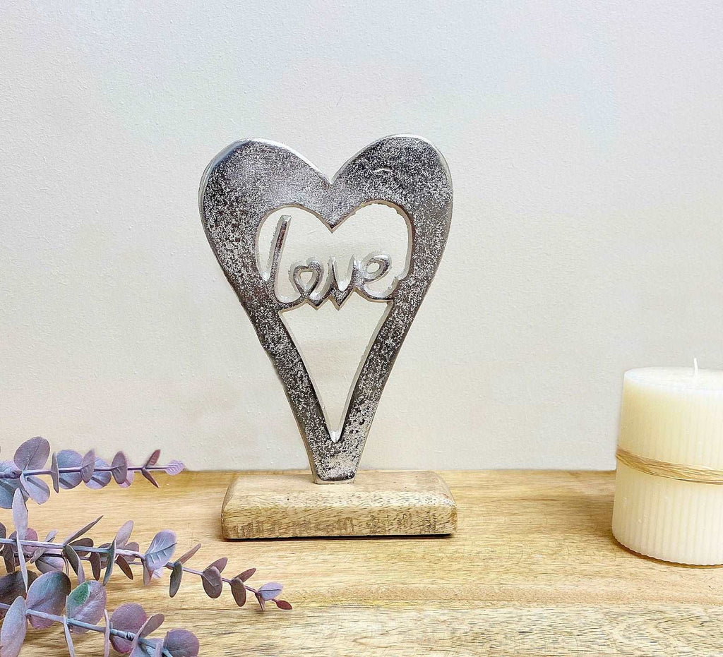 Metal Silver Heart Love On A Wooden Base Small Geko Products