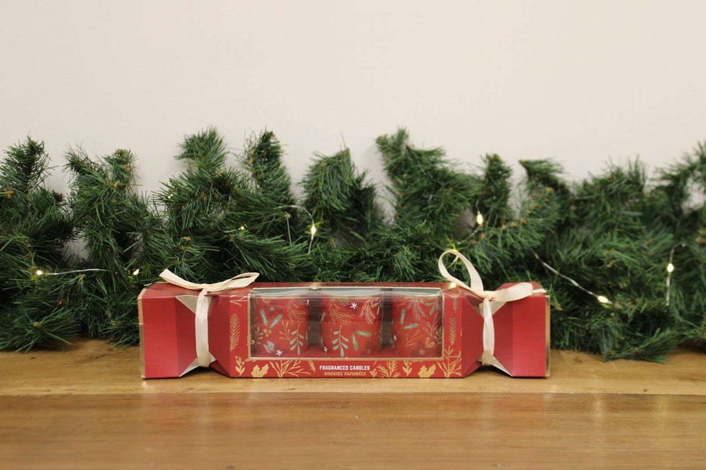 Cracker Gift-box with Winter Berry Candle-pots Geko Products