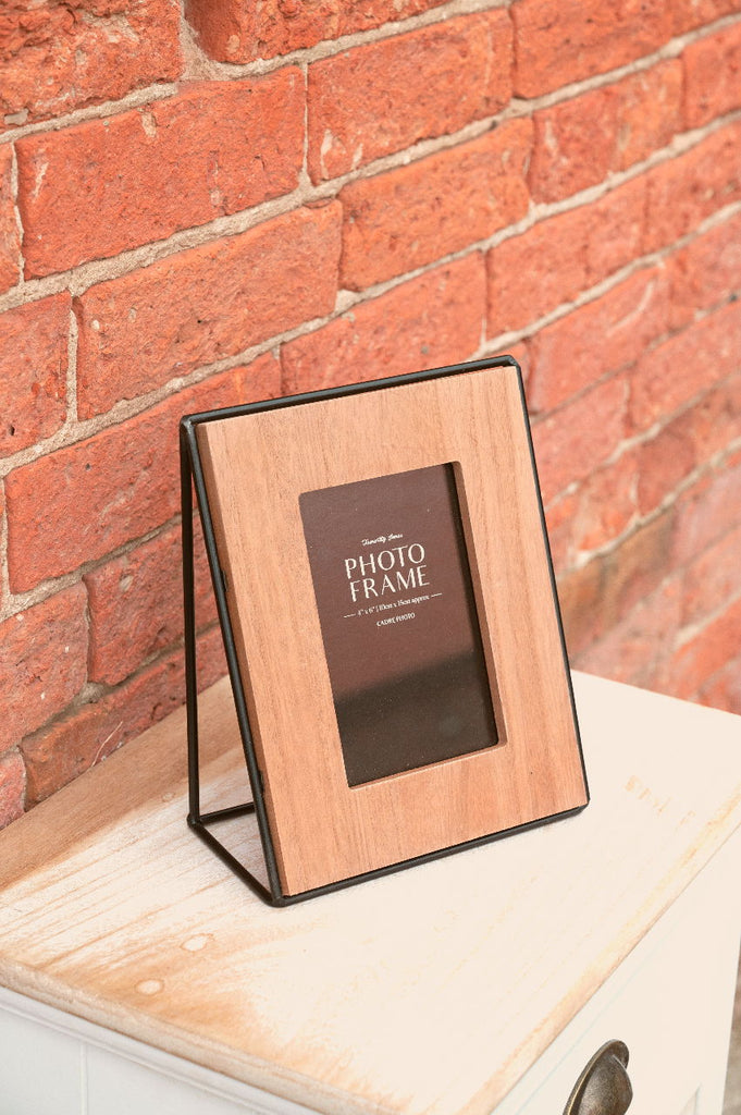 Wooden & Wire Photo Frame 4x6" Geko Products