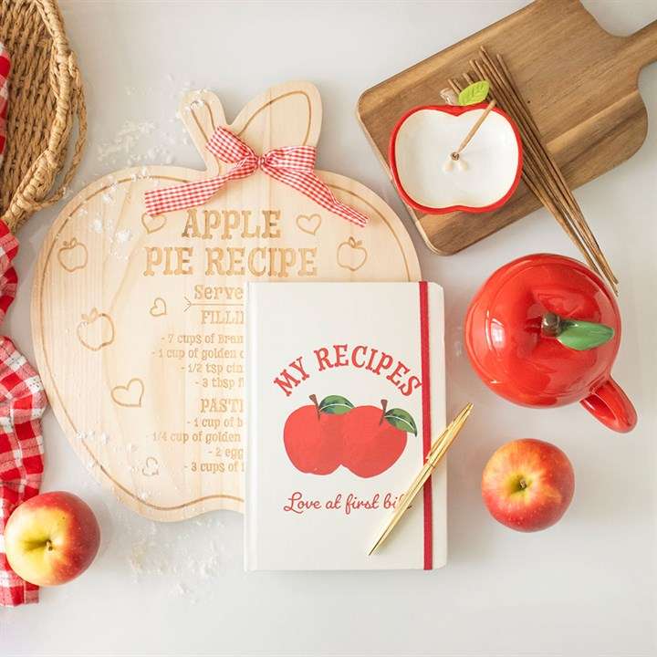 Wooden Apple-Shaped Serving Board with Recipe Design N/A