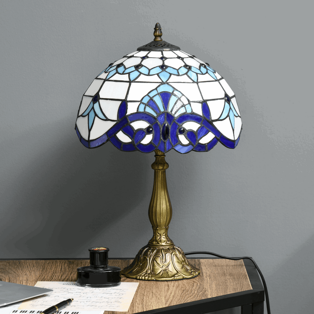 HOMCOM Stained Glass Table Lamp, for Bedroom Bedside, Bulb not Included HOMCOM