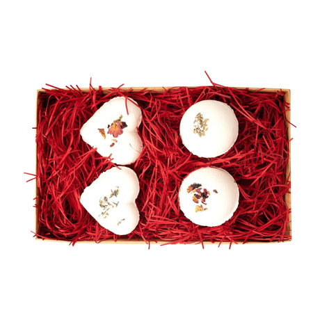 Eco Bath London Gift Set with Four Decorative Bath Bombs in Heart and Round Shapes