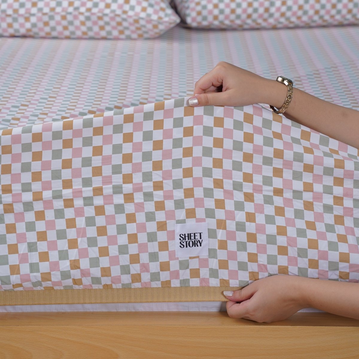 SHEET STORY Bedding Set featuring a stylish checkered pattern and soft fabric for comfortable sleep