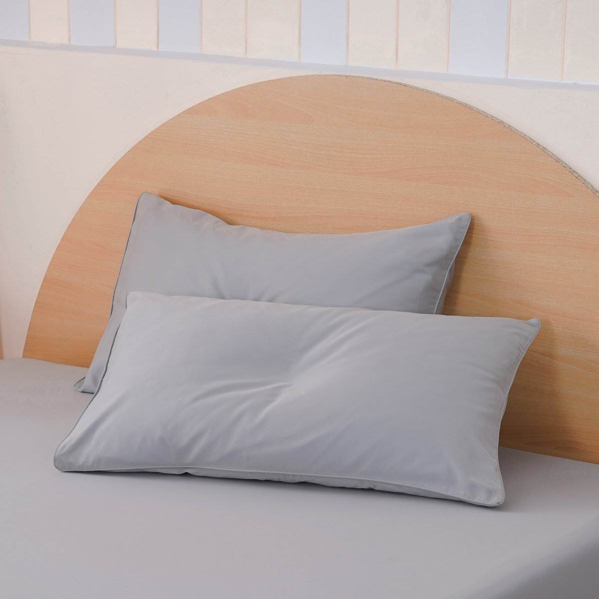 SHEET STORY Bedding Set featuring soft grey pillows on a neatly made bed