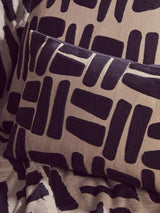 Orsina Black Throw with Abstract Pattern Perfect for Stylish Home Decor