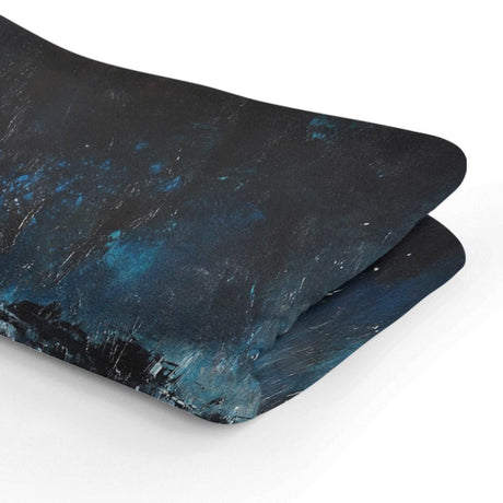 HOME ART HAVEN Soft and Stylish Blanket with a Unique Blue and Black Design