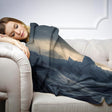 HOME ART HAVEN Blanket in soft fabric featuring a calming mountain design, perfect for cosy relaxation