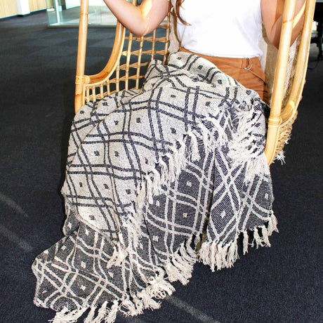 Boho Comfort Throws - 125x150cm - Black & Biege Regency AW-Dropship