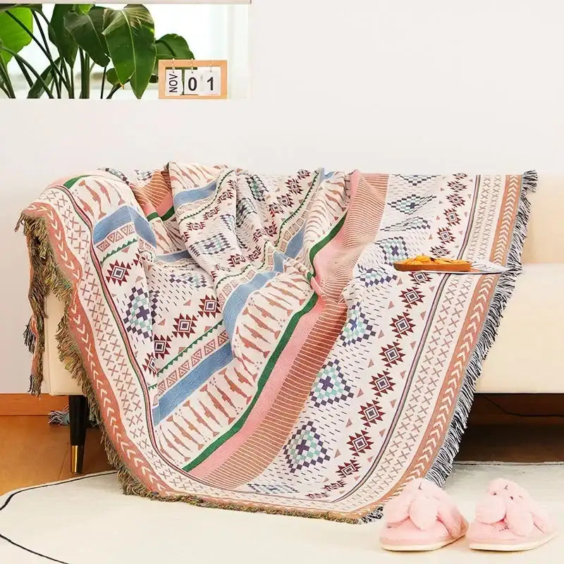 Nisu Home Decorative Throw Blanket with Colourful Geometric Patterns and Fringed Edges